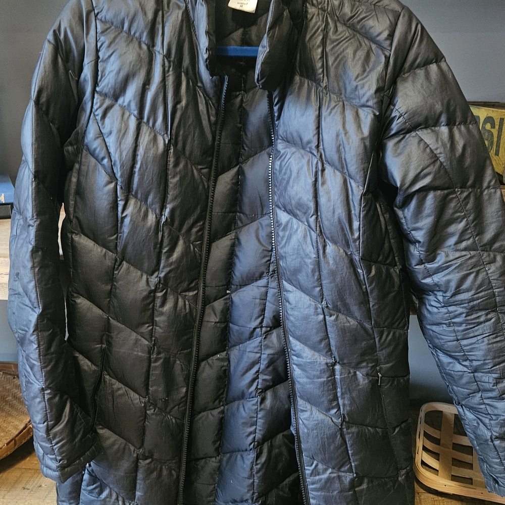 Women's patagonia black puffer long jacket